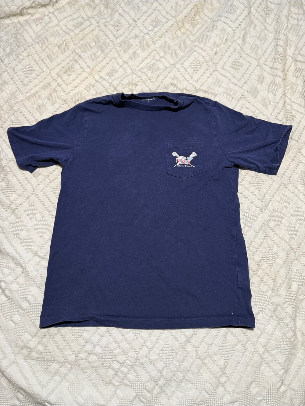 Vineyard Vines Navy Short-Sleeve Pocket Tee with Small lacrosse Chest Graphic